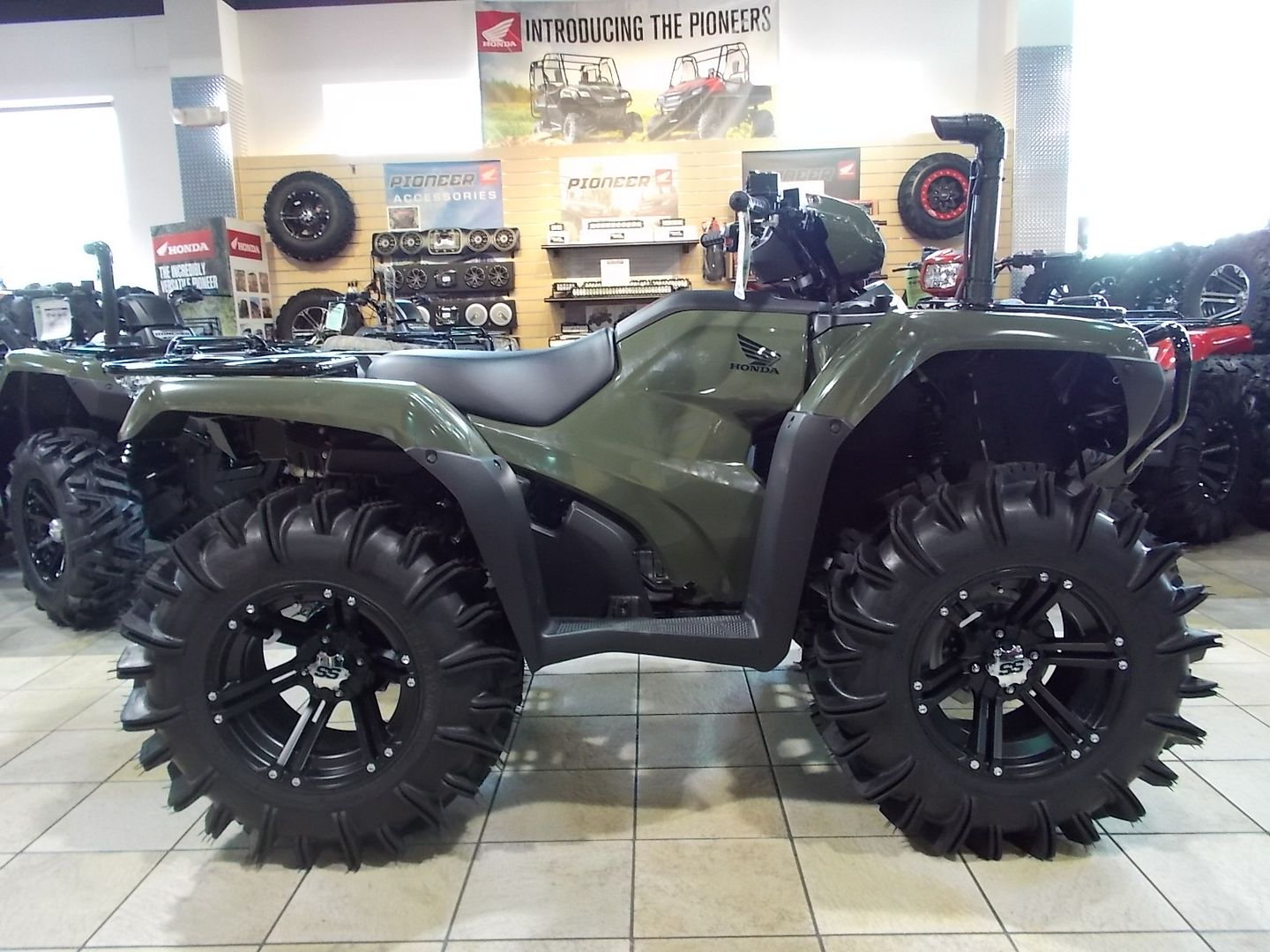 New 2014 Honda TRX500 Foreman 4WD "HR Mud Pro Series" ATV 4X4